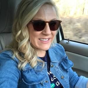 Meet your Posher, Carrie